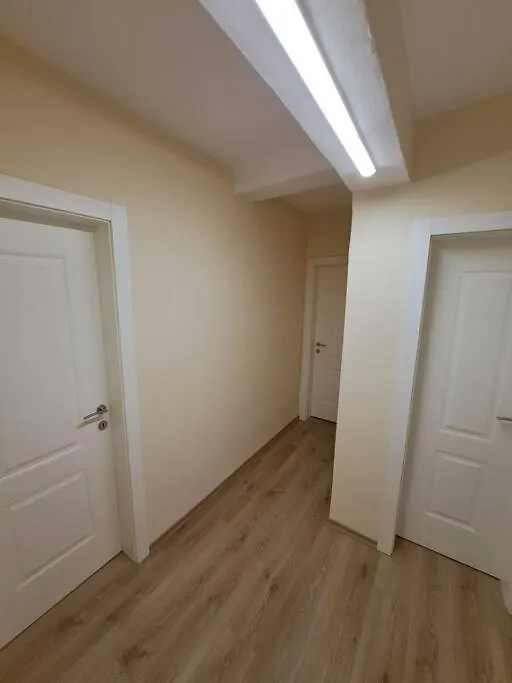 Quiet, Cozy, Luminous Apartment Tirana 0*,